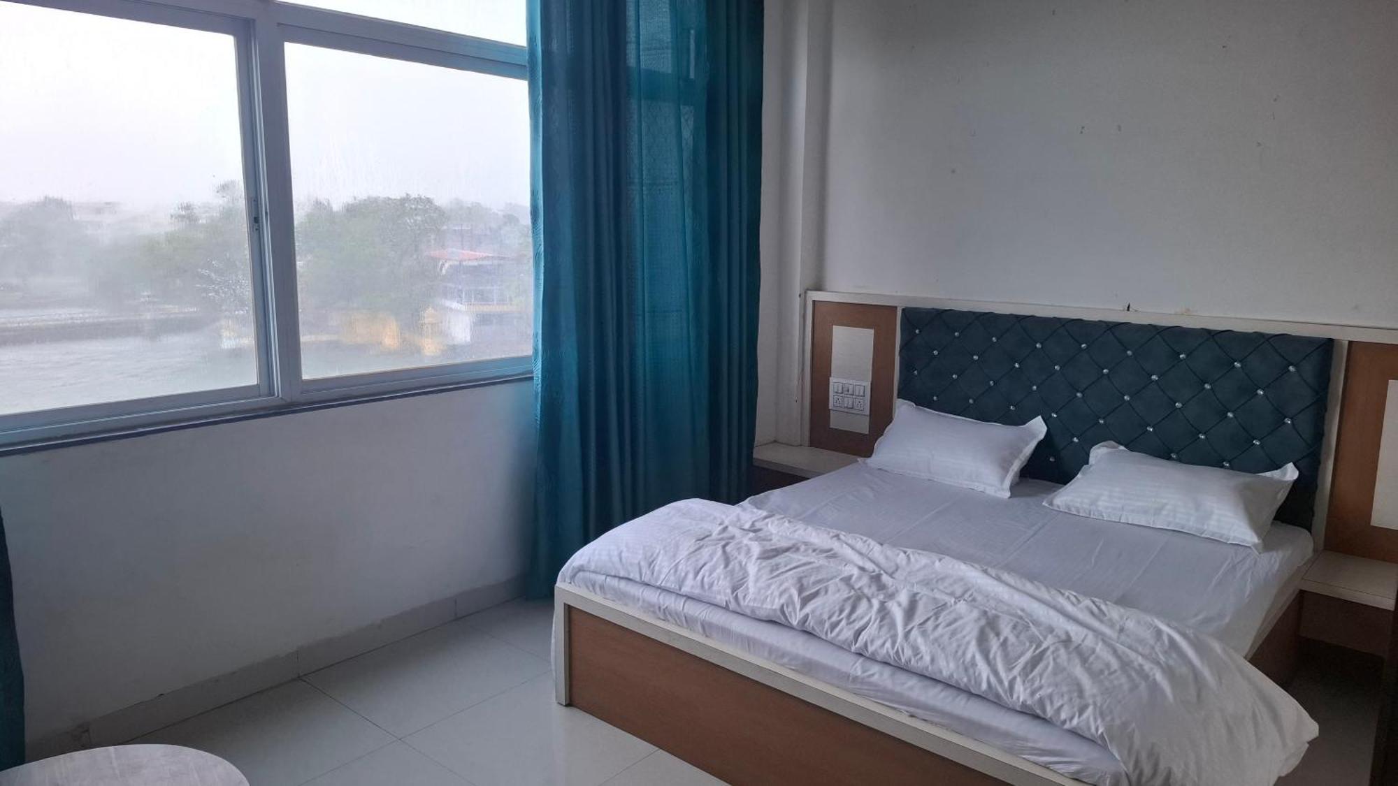 Antariksh Hotel Udaipur Room photo